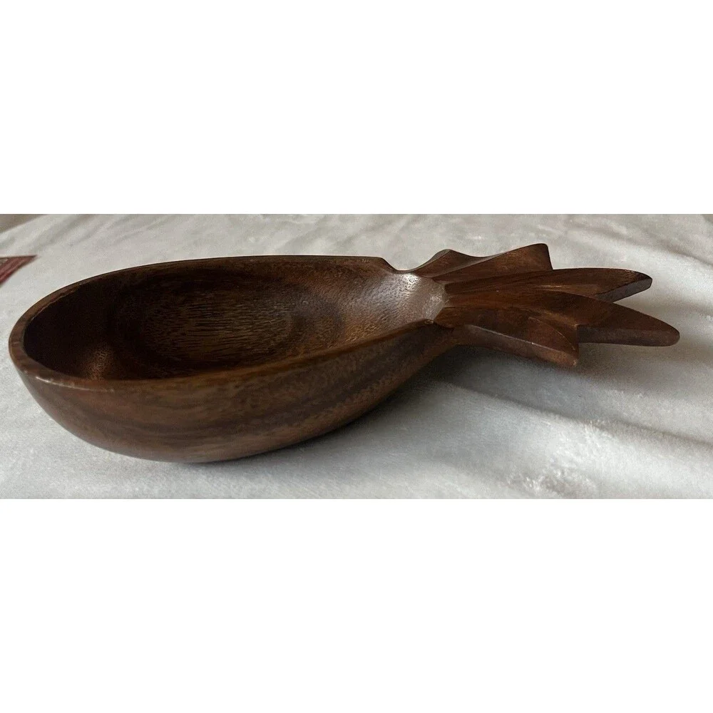 Vtg Trader Hall’s Hawaiian Village Hand-Carved Monkey Pod Pineapple Dish (8.5”)